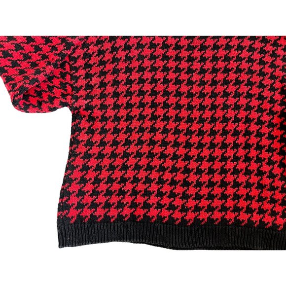 OnCall Houndstooth Mock Neck Sweater | Red & Black Vintage - Picture 5 of 8